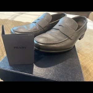 NEW Prada men’s shoes. Size 8.5 US (7.5 EU). Dark brown. Unworn outside.